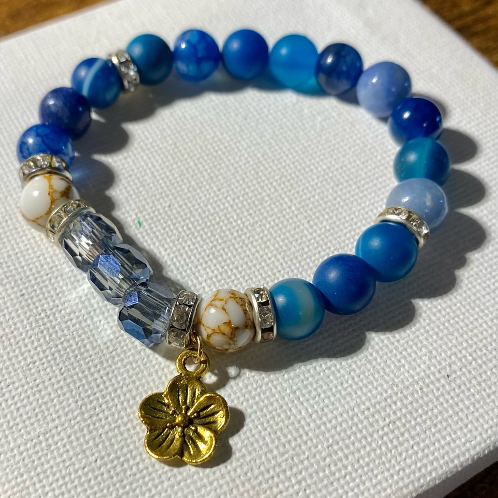 Anxiety reducing blue striped agate beads